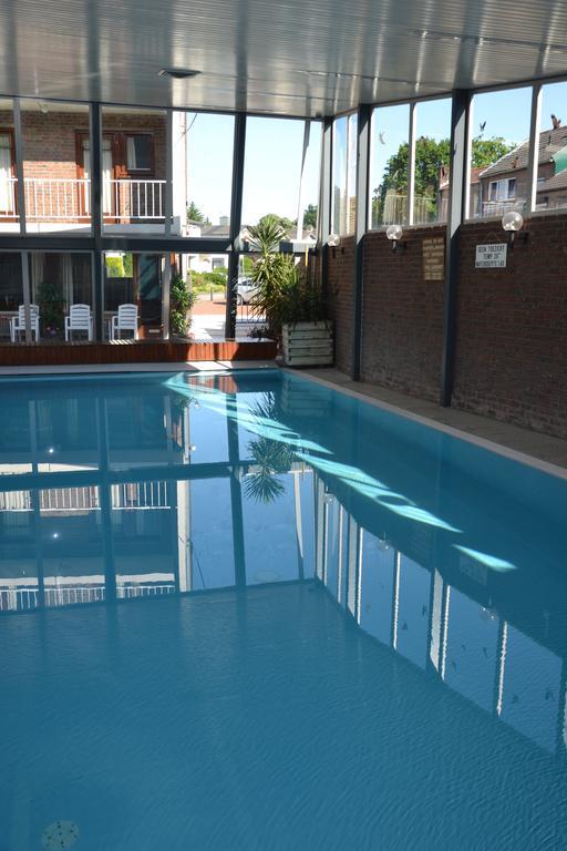 Marx Motel Valkenburg aan de Geul Exteriör bild