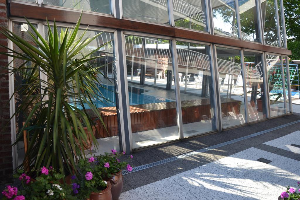 Marx Motel Valkenburg aan de Geul Exteriör bild